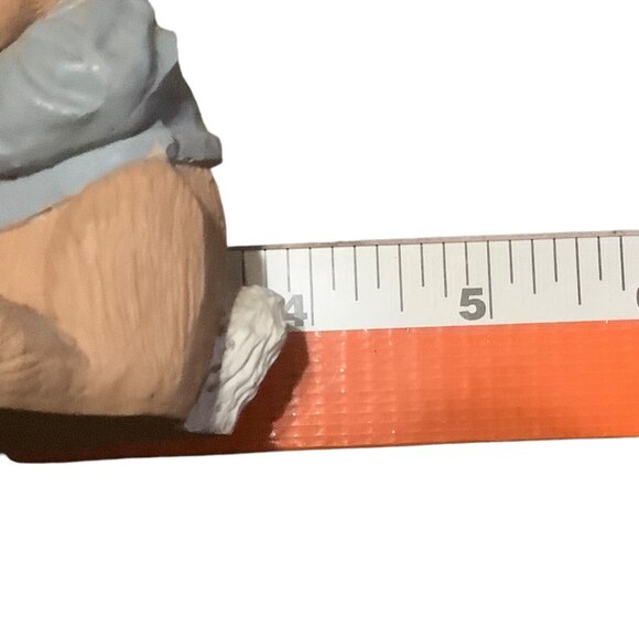 Vtg Resin Rabbit Pair Hand Painted Figurine Girl and Boy Bunnies 4" x 4" - Picture 4 of 5